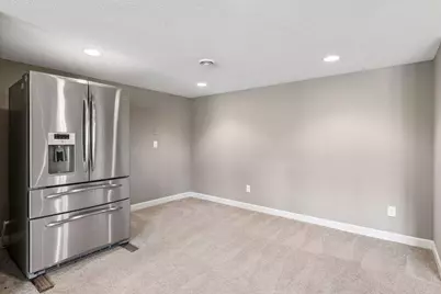 3604 Sawgrass Trail S, Eagan, MN 55123 - Photo 54