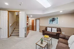 15016 Viewcrest Ln, Burnsville, MN 55306 - Photo 46