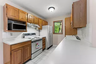 4870 Babcock Trail, Inver Grove Heights, MN 55077 - Photo 16