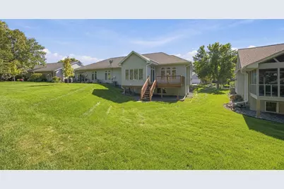 239 Wildflower Court, Vadnais Heights, MN 55127 - Photo 38