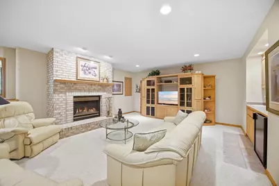 239 Wildflower Court, Vadnais Heights, MN 55127 - Photo 28