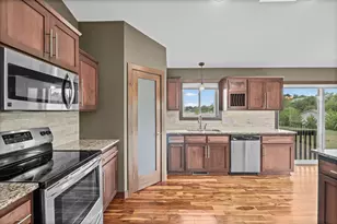 24065 Leo St NE, Stacy, MN 55079 - Photo 18