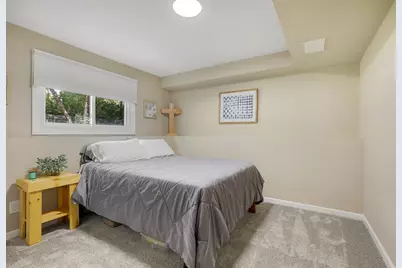 970 Redwing Court, Chanhassen, MN 55317 - Photo 32
