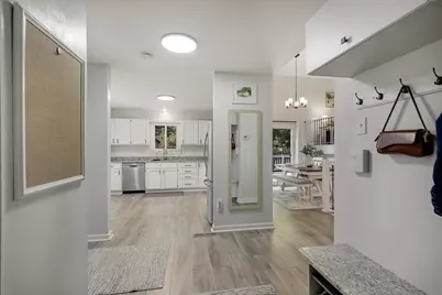 970 Redwing Court, Chanhassen, MN 55317 - Photo 4