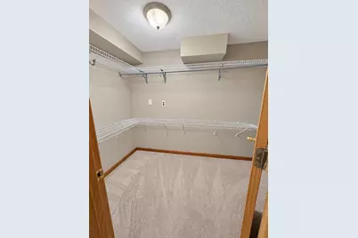 1894 Minnehaha Avenue E, Saint Paul, MN 55119 - Photo 10
