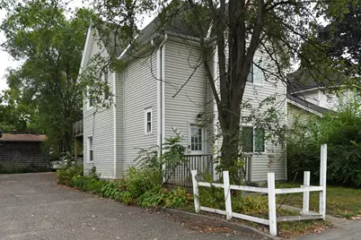 669 Old Highway 8 NW, New Brighton, MN 55112 - Photo 2