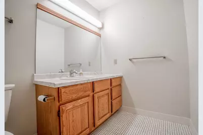 1801 Becker Avenue SE #102, Willmar, MN 56201 - Photo 10