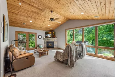 15509 Holdridge Road E, Wayzata, MN 55391 - Photo 22