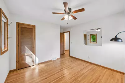 15509 Holdridge Road E, Wayzata, MN 55391 - Photo 32