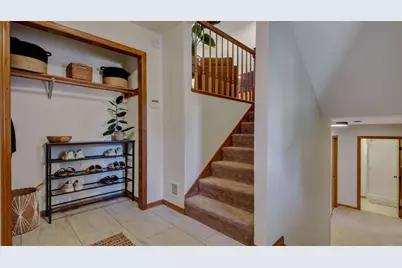 3309 S Pointe Court, Eau Claire, WI 54701 - Photo 2
