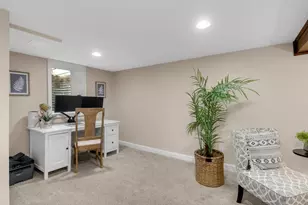 2194 Stanford Ave, Saint Paul, MN 55105 - Photo 26