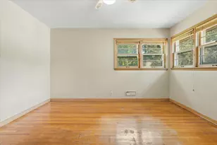 6193 49th St N, Oakdale, MN 55128 - Photo 22