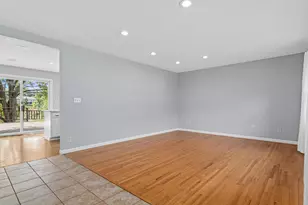 4609 Terracewood Dr, Bloomington, MN 55437 - Photo 4