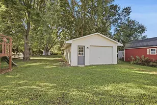 725 Home St, Kenyon, MN 55946 - Photo 4
