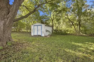 725 Home St, Kenyon, MN 55946 - Photo 38