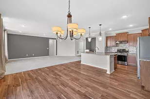 9216 Lighthouse Ln, Woodbury, MN 55129 - Photo 10