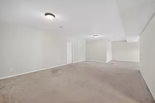 9216 Lighthouse Ln, Woodbury, MN 55129 - Photo 32