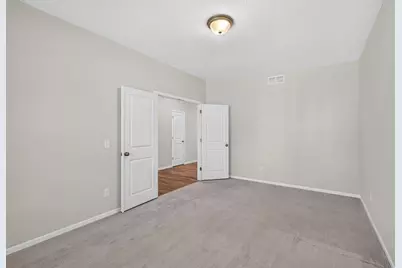 9216 Lighthouse Lane, Woodbury, MN 55129 - Photo 4