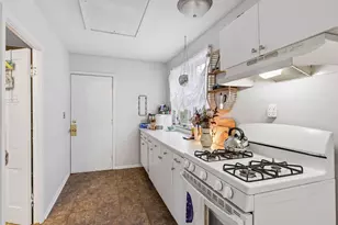 2542 Garfield Ave, Minneapolis, MN 55405 - Photo 28