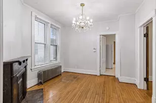 2542 Garfield Ave, Minneapolis, MN 55405 - Photo 10