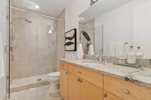 201 S 11th St, Minneapolis, MN 55403 - Photo 16