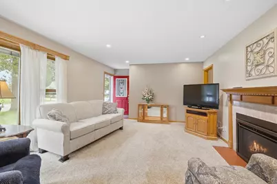 137 N Morningside Drive, Le Sueur, MN 56058 - Photo 4