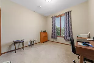418 Buckshot Ct, Kenyon, MN 55946 - Photo 6