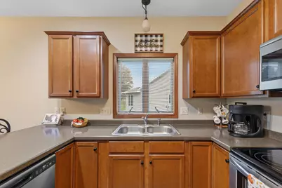 418 Buckshot Court, Kenyon, MN 55946 - Photo 12