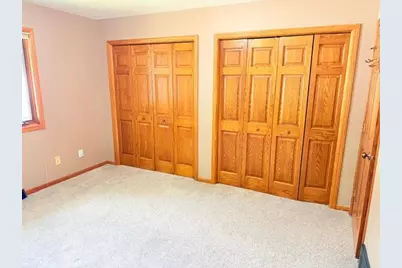 714 E Crescent Lane, Litchfield, MN 55355 - Photo 20