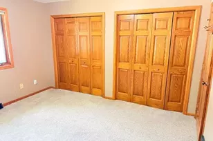 714 E Crescent Ln, Litchfield, MN 55355 - Photo 20