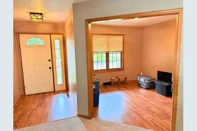 714 E Crescent Lane, Litchfield, MN 55355 - Photo 26