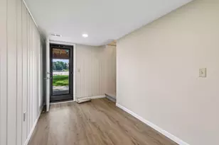 1303 Crystal Lake Rd E, Burnsville, MN 55306 - Photo 68