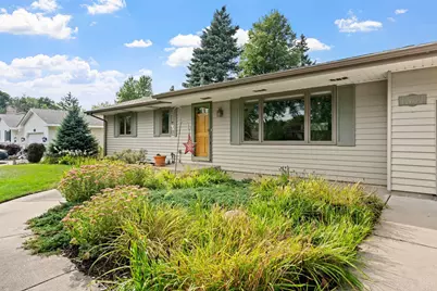 11700 Galtier Drive, Burnsville, MN 55337 - Photo 4