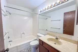 1000 41st Ave NE, Columbia Heights, MN 55421 - Photo 8