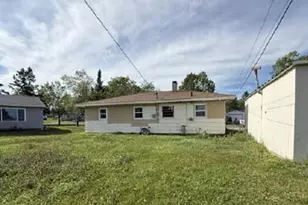 47 Edwards Dr, Silver Bay, MN 55614 - Photo 2