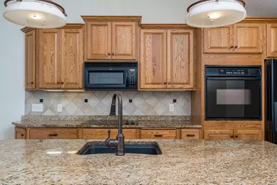 749 Grayhawk Circle, Mankato, MN 56001 - Photo 20