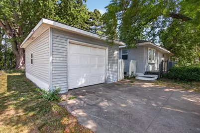 1699 Oakwood Drive, Shoreview, MN 55126 - Photo 10