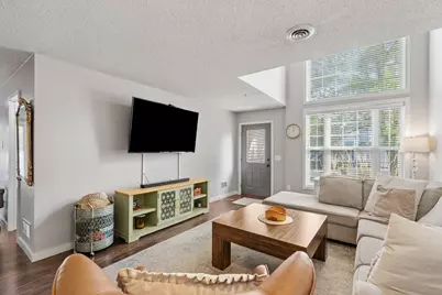 2836 Coach Court, Chanhassen, MN 55317 - Photo 12