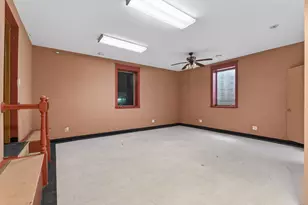 2114 Queen Ave N, Minneapolis, MN 55411 - Photo 24