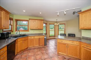 3155 Poplar Rd, Duluth, MN 55804 - Photo 8