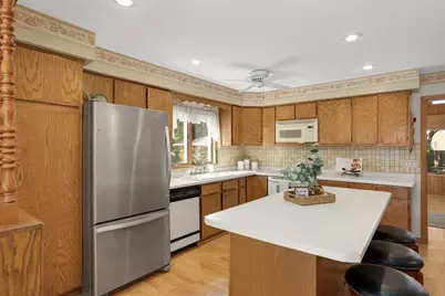 404 15th Street W, Hastings, MN 55033 - Photo 8