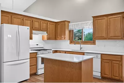 6511 20th Street N, Oakdale, MN 55128 - Photo 6