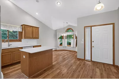 6511 20th Street N, Oakdale, MN 55128 - Photo 4