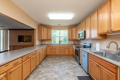100 Clydesdale Trail #227, Medina, MN 55340 - Photo 26