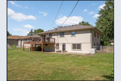 5817 Pearson Drive, Brooklyn Center, MN 55429 - Photo 12