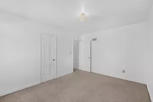 812 11th St SW, Rochester, MN 55902 - Photo 28