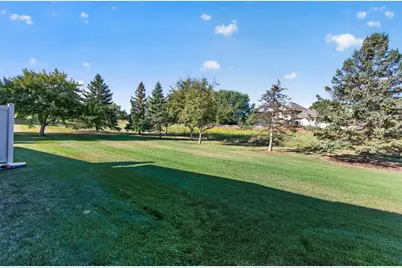 7577 Ojibway Park Court, Woodbury, MN 55125 - Photo 24