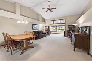 7577 Ojibway Park Ct, Woodbury, MN 55125 - Photo 10