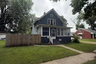 218 Augusta Ave SE, Willmar, MN 56201 - Photo 1