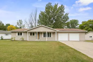 318 Stoney Point Rd SW, Hutchinson, MN 55350 - Photo 1